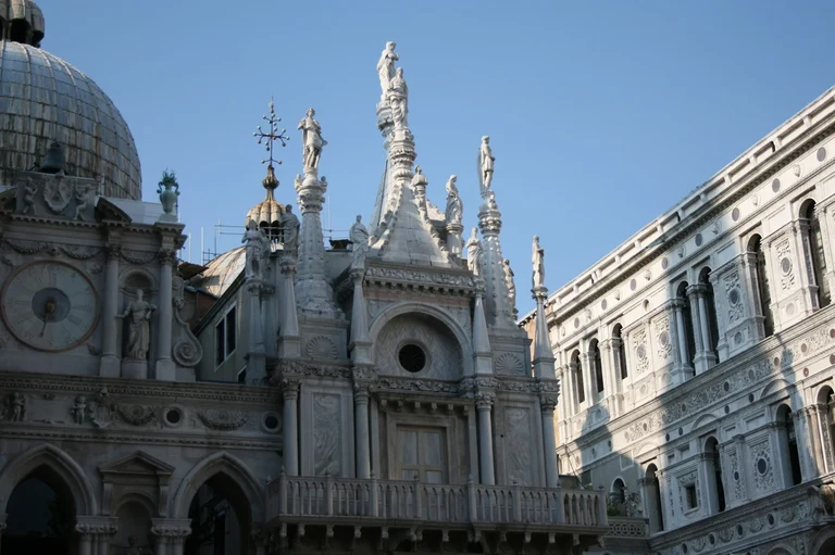 Interntionale Angebote