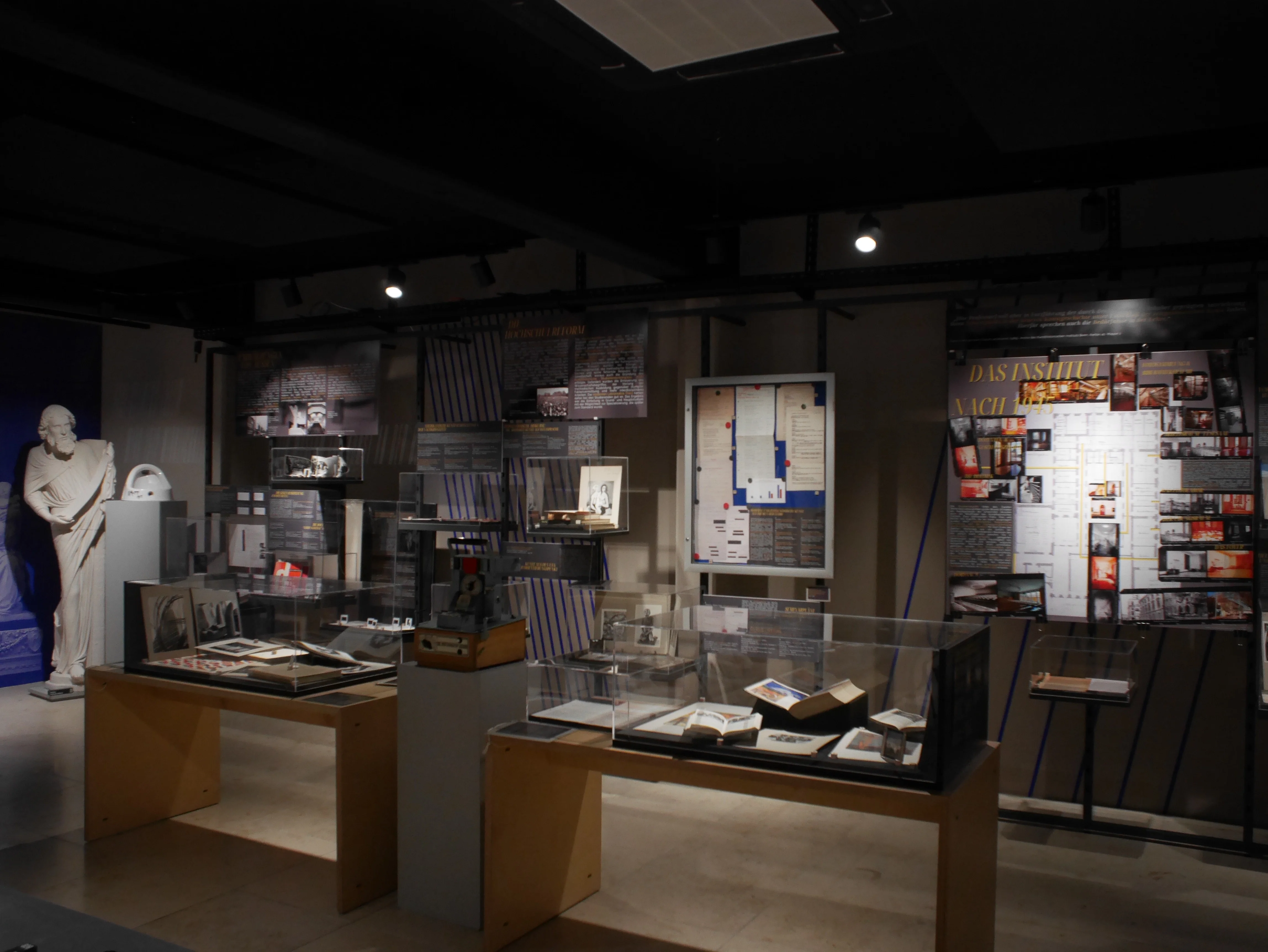 1.3_Ausstellung.webp