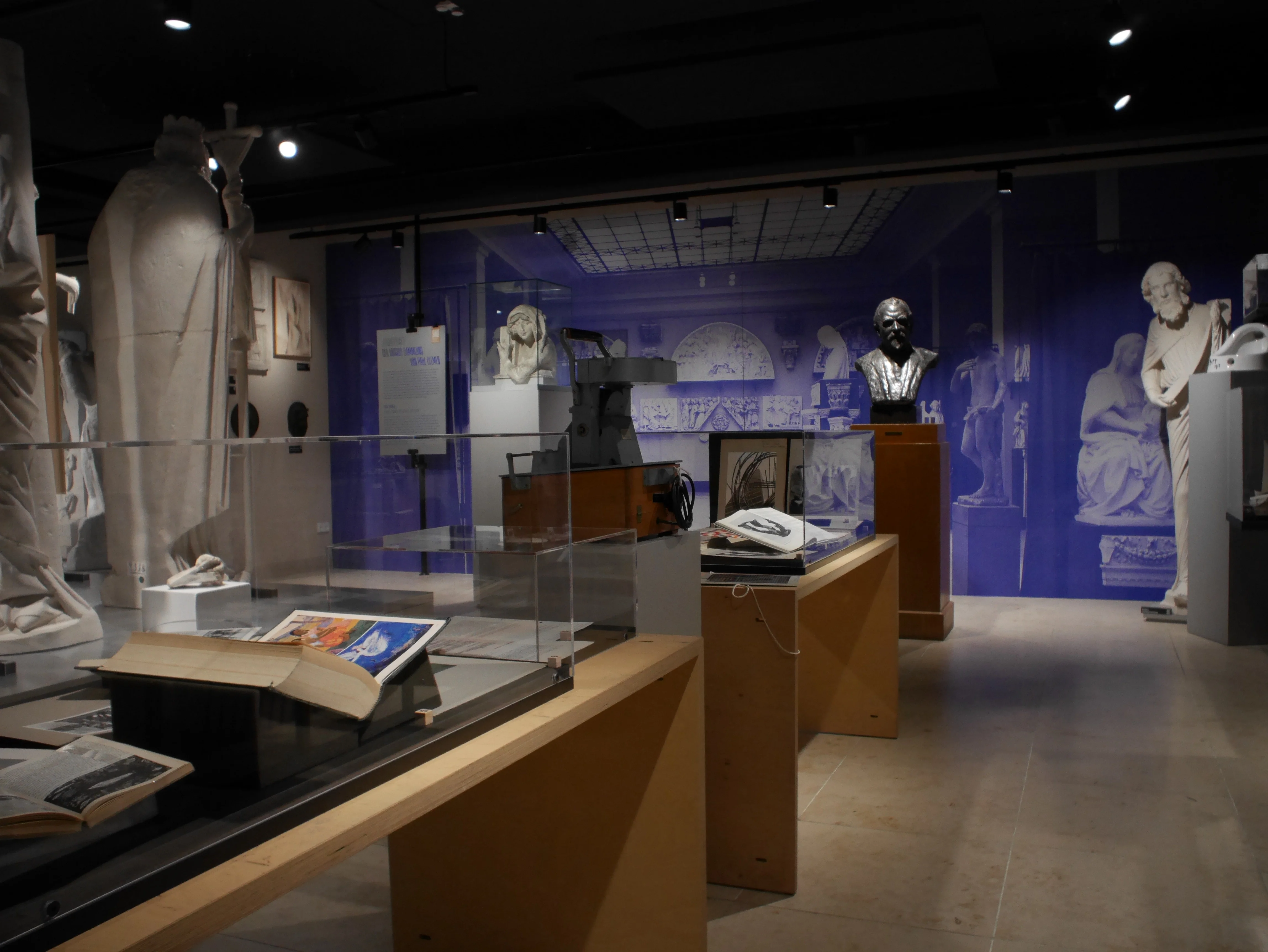 1.4_Ausstellung.webp