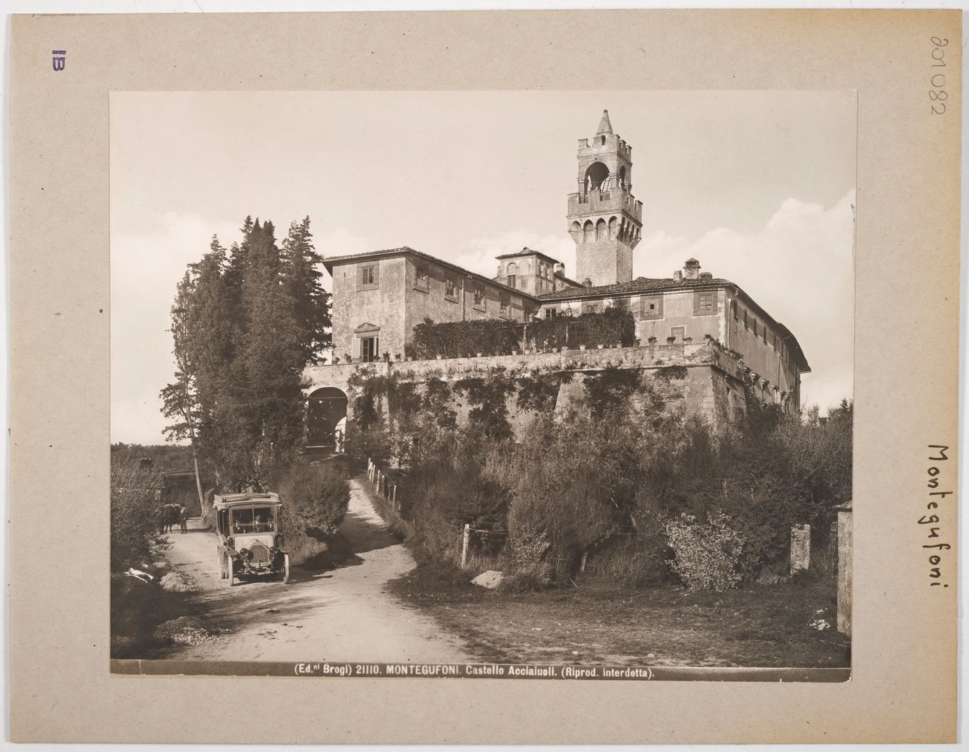 Das Castello Acciaiuoli